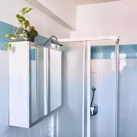 Peony Apartment, Bi-locale A Due Passi Dal Centro Di Apartamento *
